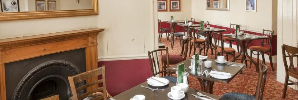 King'S Head Hotel By Greene King Inns Wimborne Minster Bagian luar foto