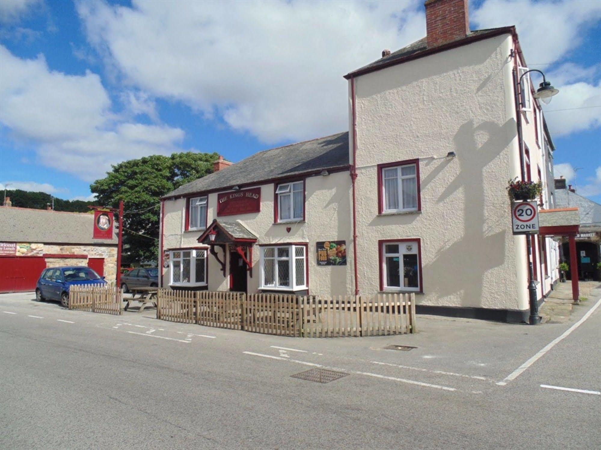 King'S Head Hotel By Greene King Inns Wimborne Minster Bagian luar foto