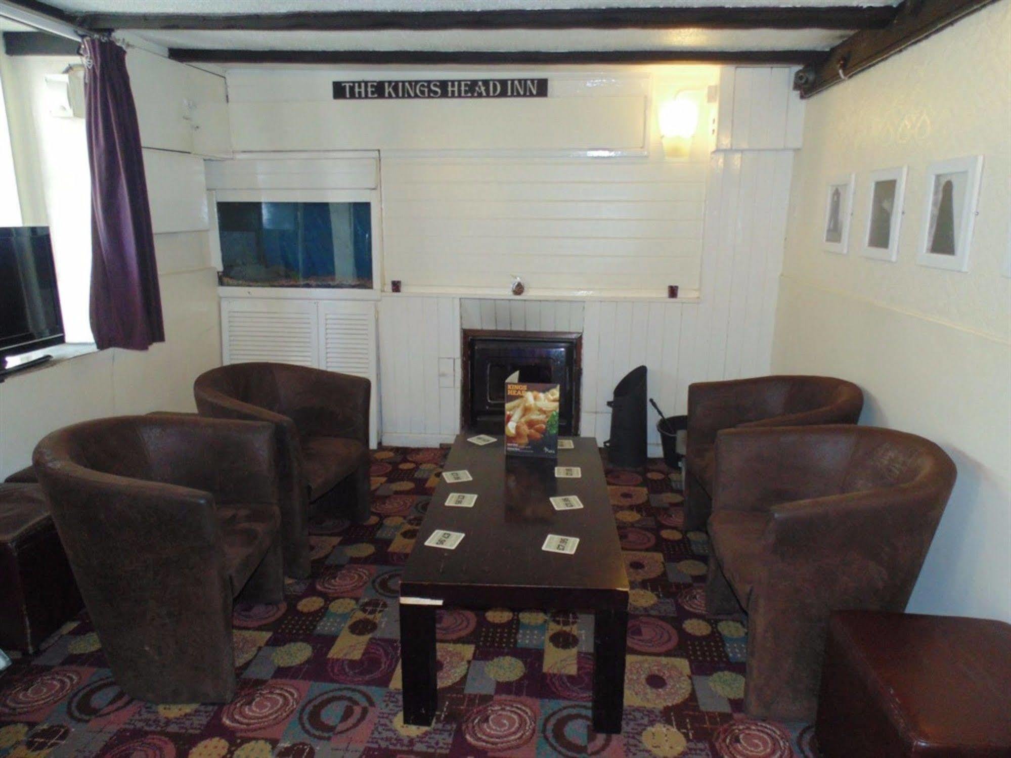 King'S Head Hotel By Greene King Inns Wimborne Minster Bagian luar foto